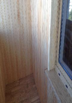Отделка балкона деревянной вагонкой - фото 4